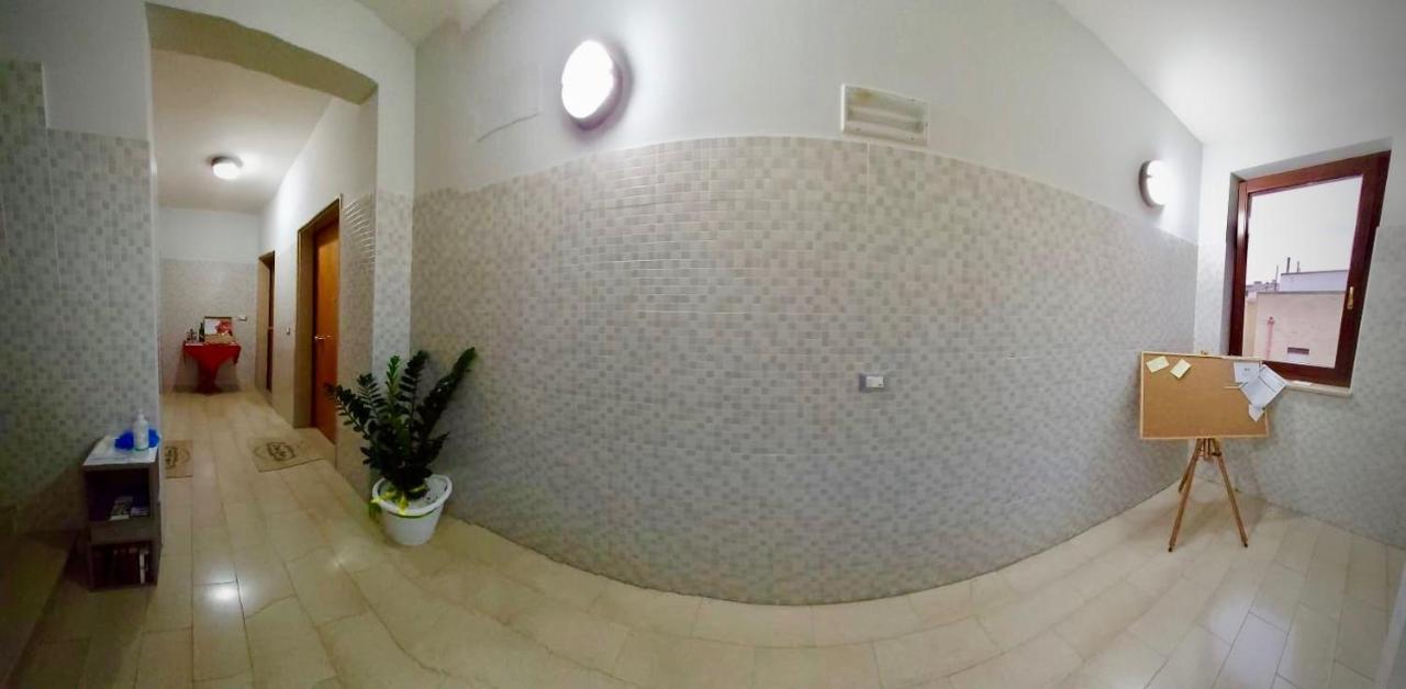 L'Arca - Bed & Breakfast In Lucera Centro Luaran gambar